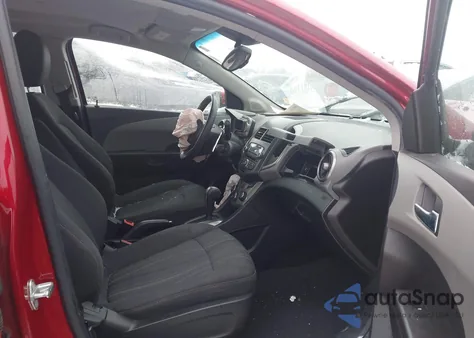 2013 Chevrolet Sonic Lt Auto z USA, uszkodzony, nr VIN 1G1JC5SH0D4250437
